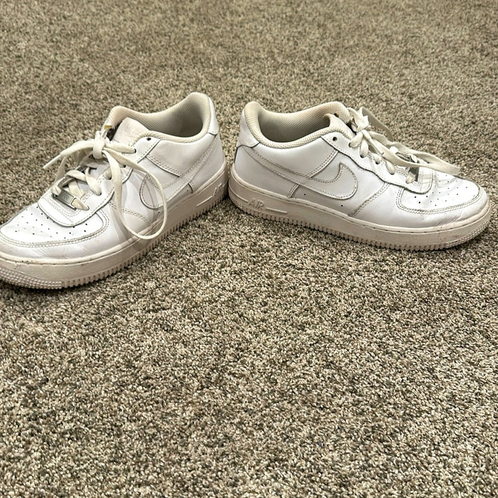 AF1